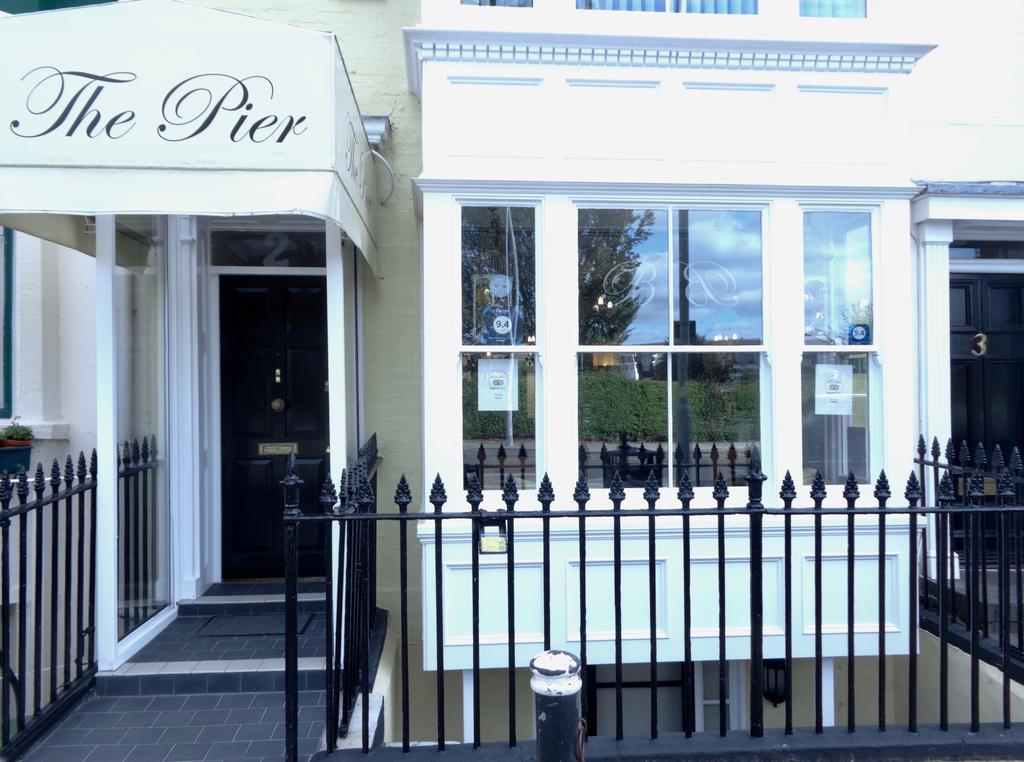 The Pier Hotel Портсмът Екстериор снимка